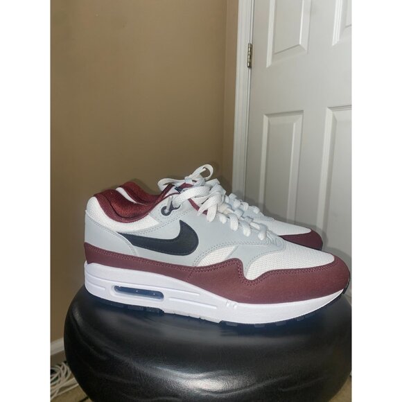 Size 8 - Nike Air Max 1 Dark Team Red - Picture 1 of 6